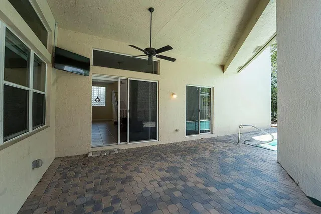 $4,300 | 11218 Osprey Lake Lane, Palm Beach Gardens, FL 33412