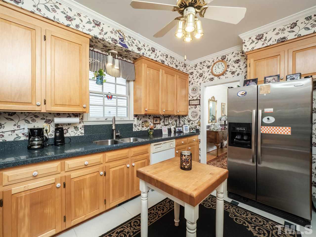604 Hardimont Road Raleigh, NC 27609 - Photo 9 of 27