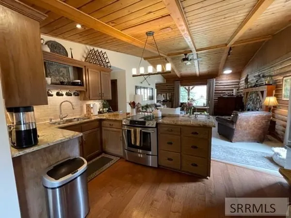 $799,000 | 1874 Highway 93, Salmon, ID 83467