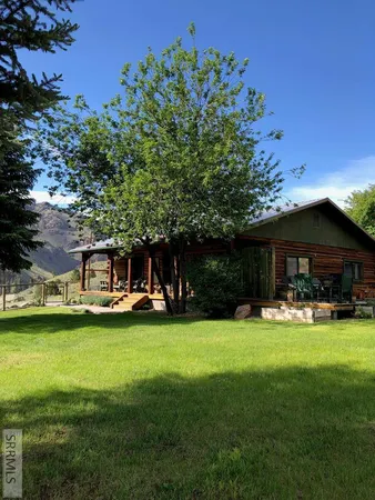 $799,000 | 1874 Highway 93, Salmon, ID 83467