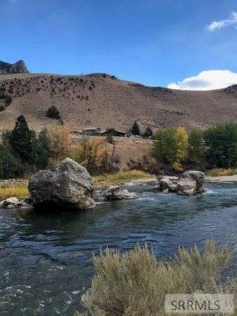 $799,000 | 1874 Highway 93, Salmon, ID 83467