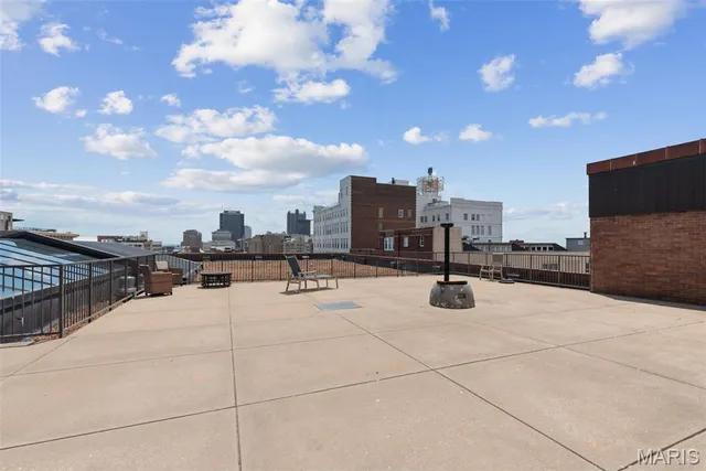 $119,000 | 1520 Washington Avenue, Unit R411, St. Louis, MO 63103