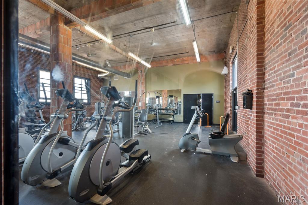 1520 Washington Avenue, Unit R411 St. Louis, MO 63103 - Photo 28 of 34