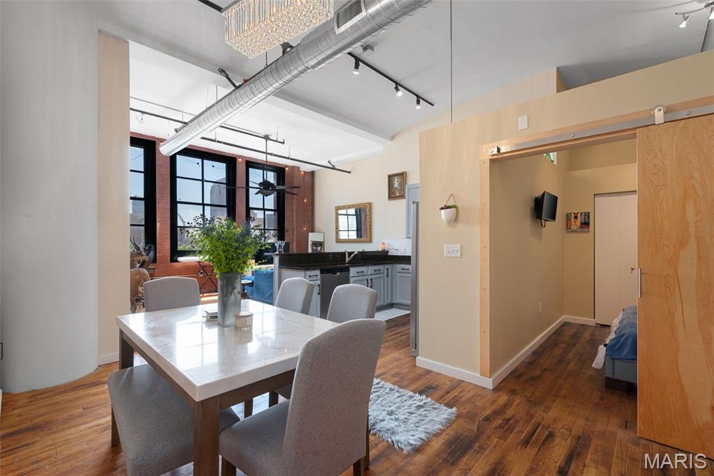 1520 Washington Avenue, Unit R411 St. Louis, MO 63103 - Photo 10 of 34