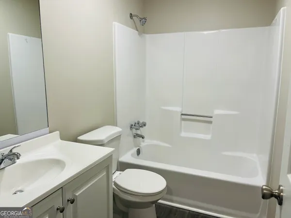 $1,250 | 1075 Eastview Road Northeast, Unit A, Conyers, GA 30012
