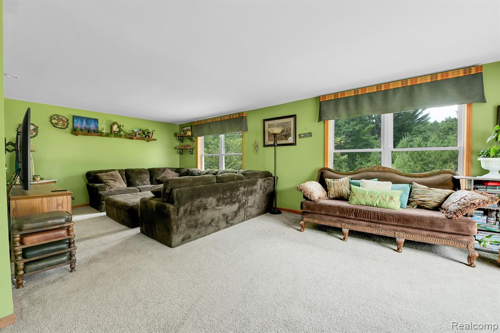 807 Wilderness Road Alger, MI 48610 - Photo 19 of 48