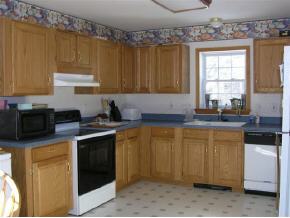 391 Center Road Hyde Park, VT 05655 - Photo 2 of 12