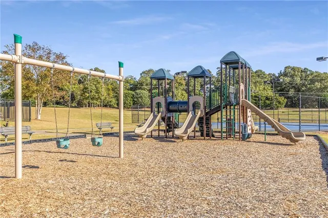 $975,000 | 9135 Fox Trail Lane, Gainesville, GA 30506