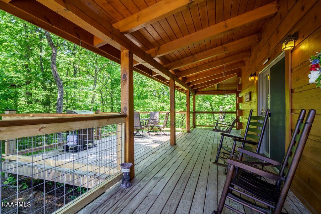 1008 Rick Way Sevierville, TN 37876 - Photo 4 of 53 A7305202-HDR