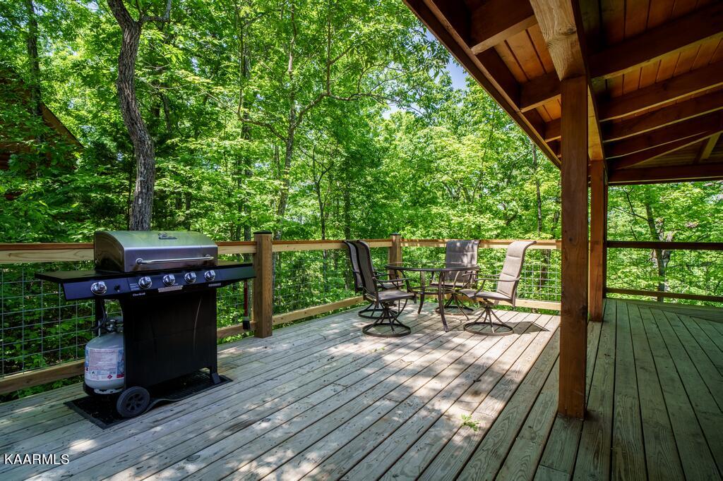 1008 Rick Way Sevierville, TN 37876 - Photo 6 of 53 A7305207-HDR