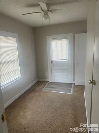 $875 | 4911 Monroe Road, Charlotte, NC 28205