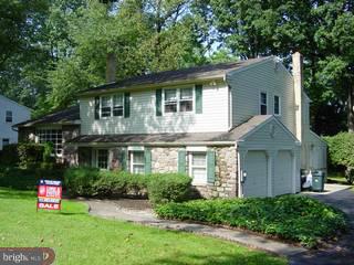924 Lavera Road Warminster, PA 18974 - Photo 1 of 5 Gallery Image 1