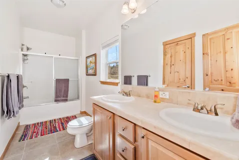 $775,000 | 32404 Ute Trail, Oak Creek, CO 80467
