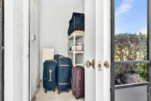 $2,750 | 5021 Oakhill Lane, Unit 115, Delray Beach, FL 33484