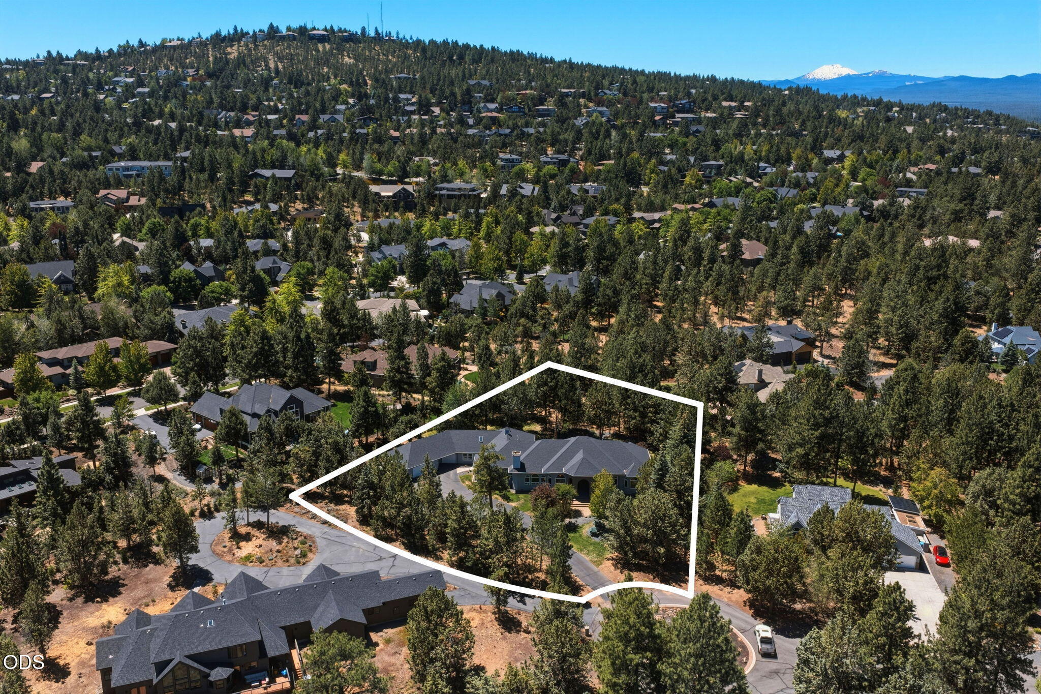 3729 Northwest Summerfield Road Bend, OR 97703 - Photo 71 of 72