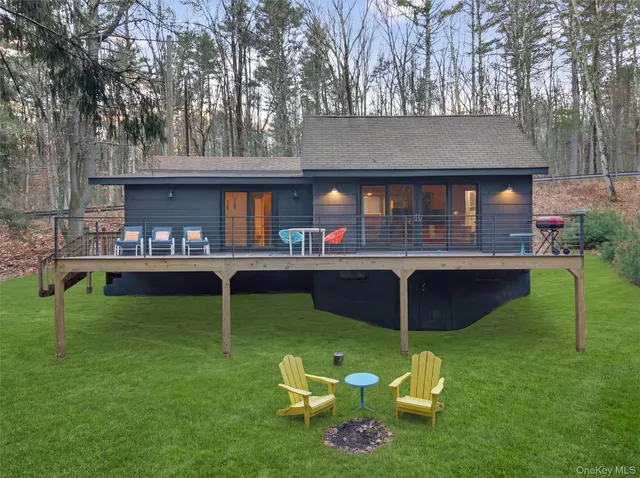 an aerial view of a garden