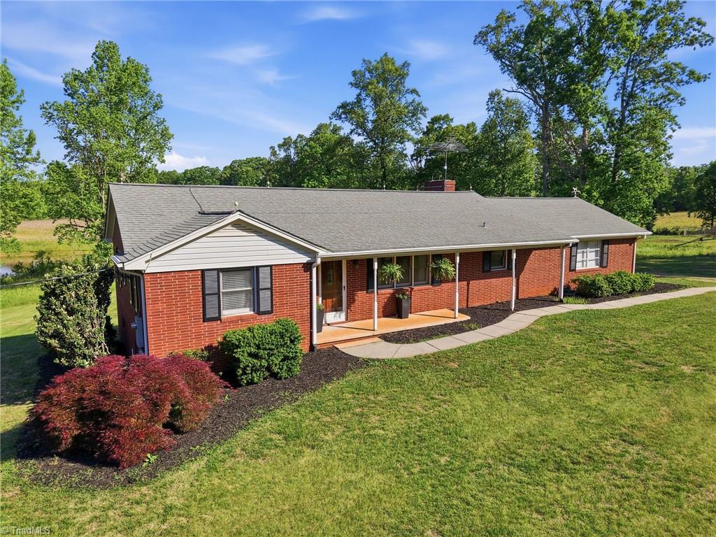 5891 Turner Smith Road Browns Summit, NC 27214 - Photo 3 of 37