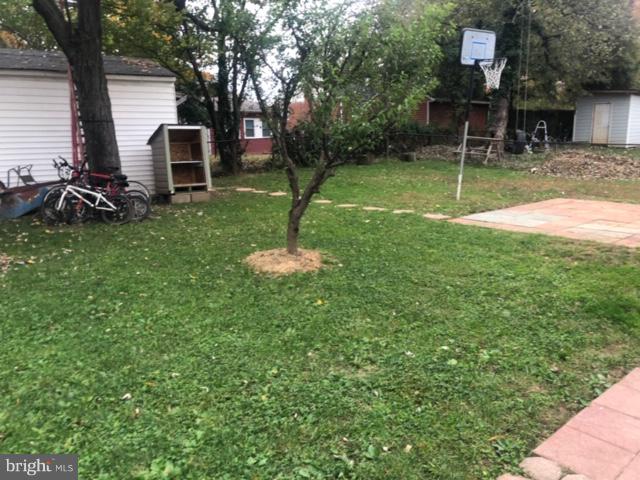 6717 Stanton Road Hyattsville, MD 20784 - Photo 14 of 17 Backyard area