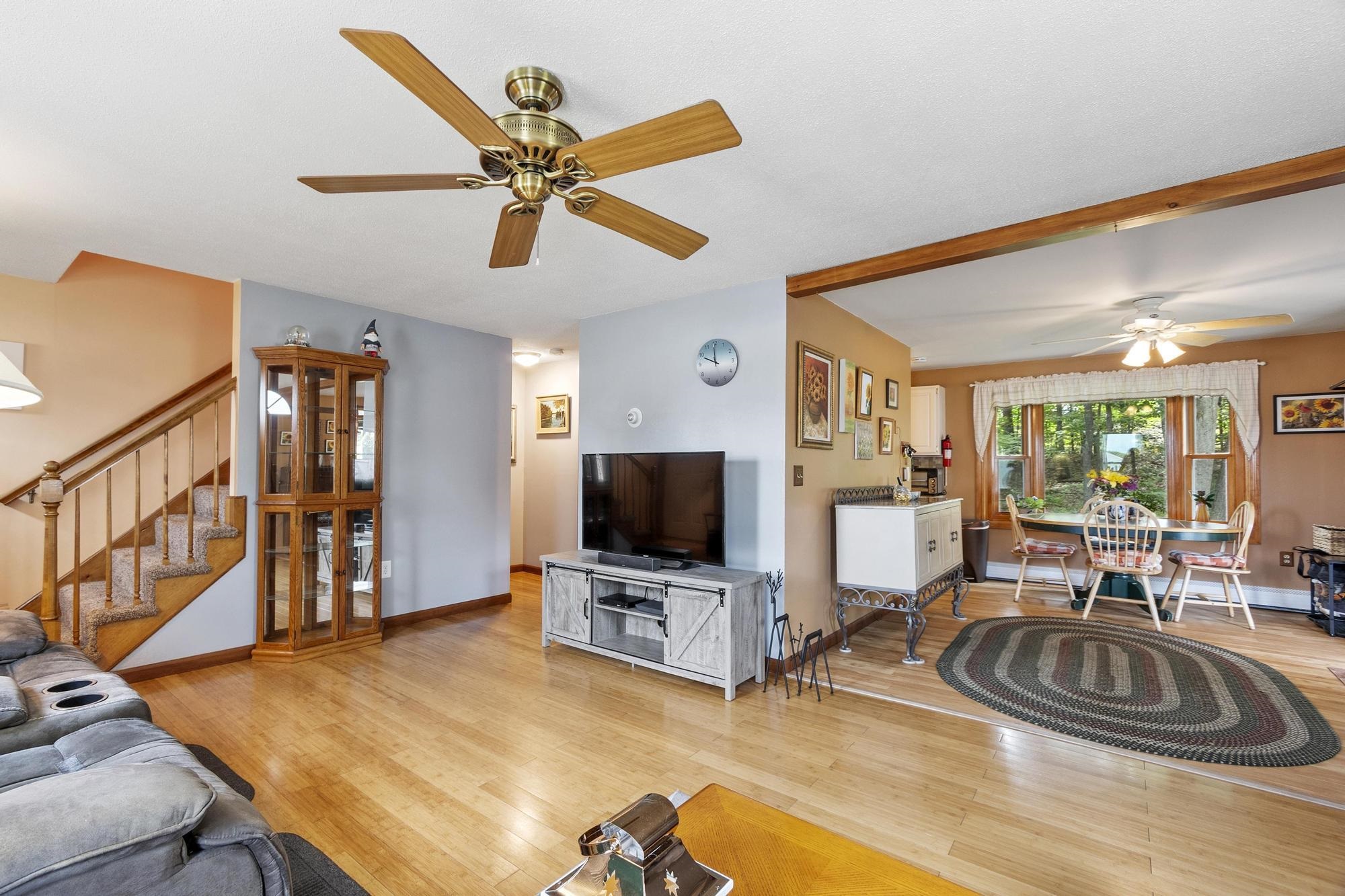 31R Tiger Tail Circle, Unit R Derry, NH 03038 - Photo 7 of 46
