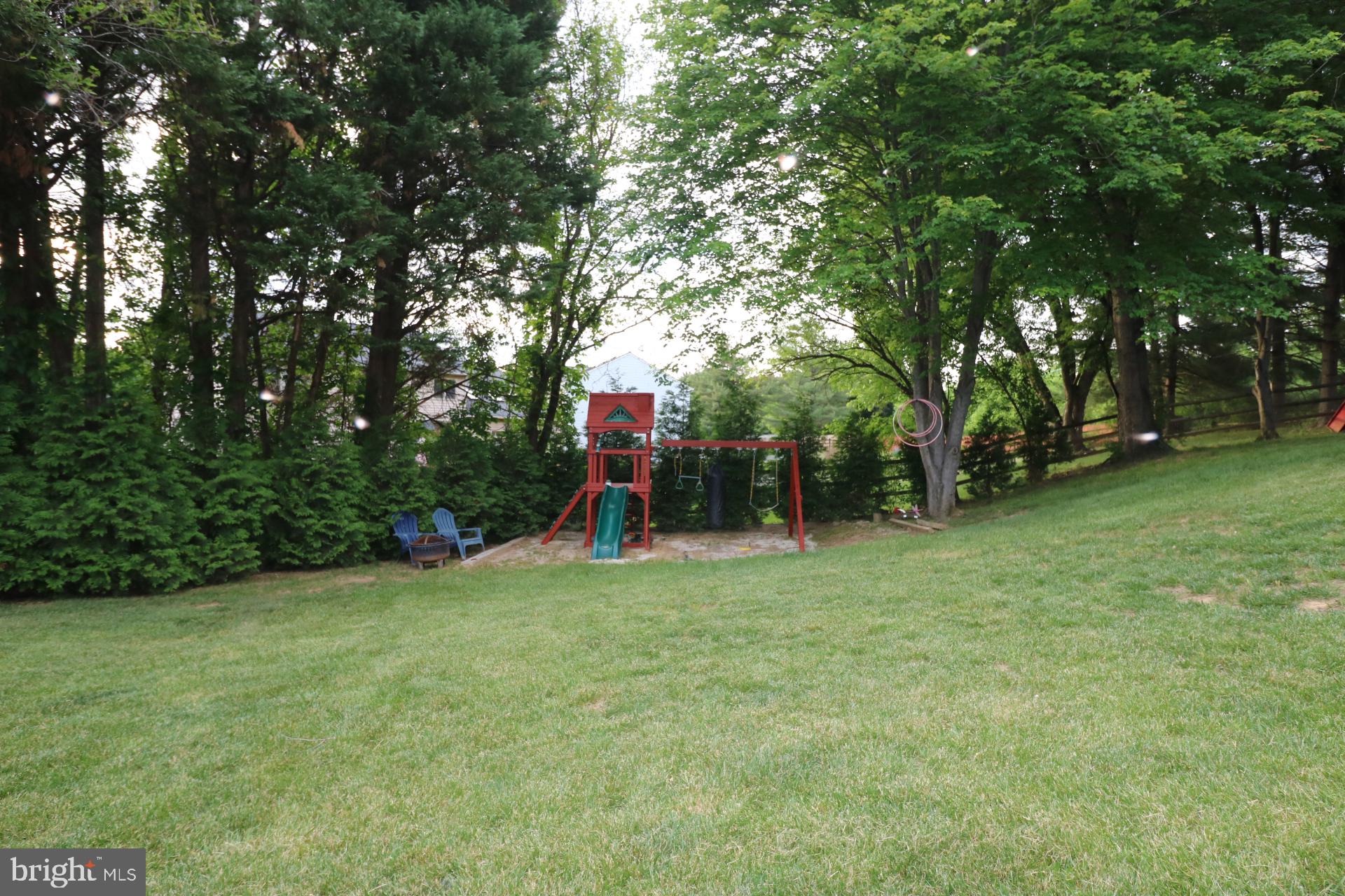 11901 Rustic Farm Court Germantown, MD 20874 - Photo 124 of 134 Playful retreat in lush greenery.