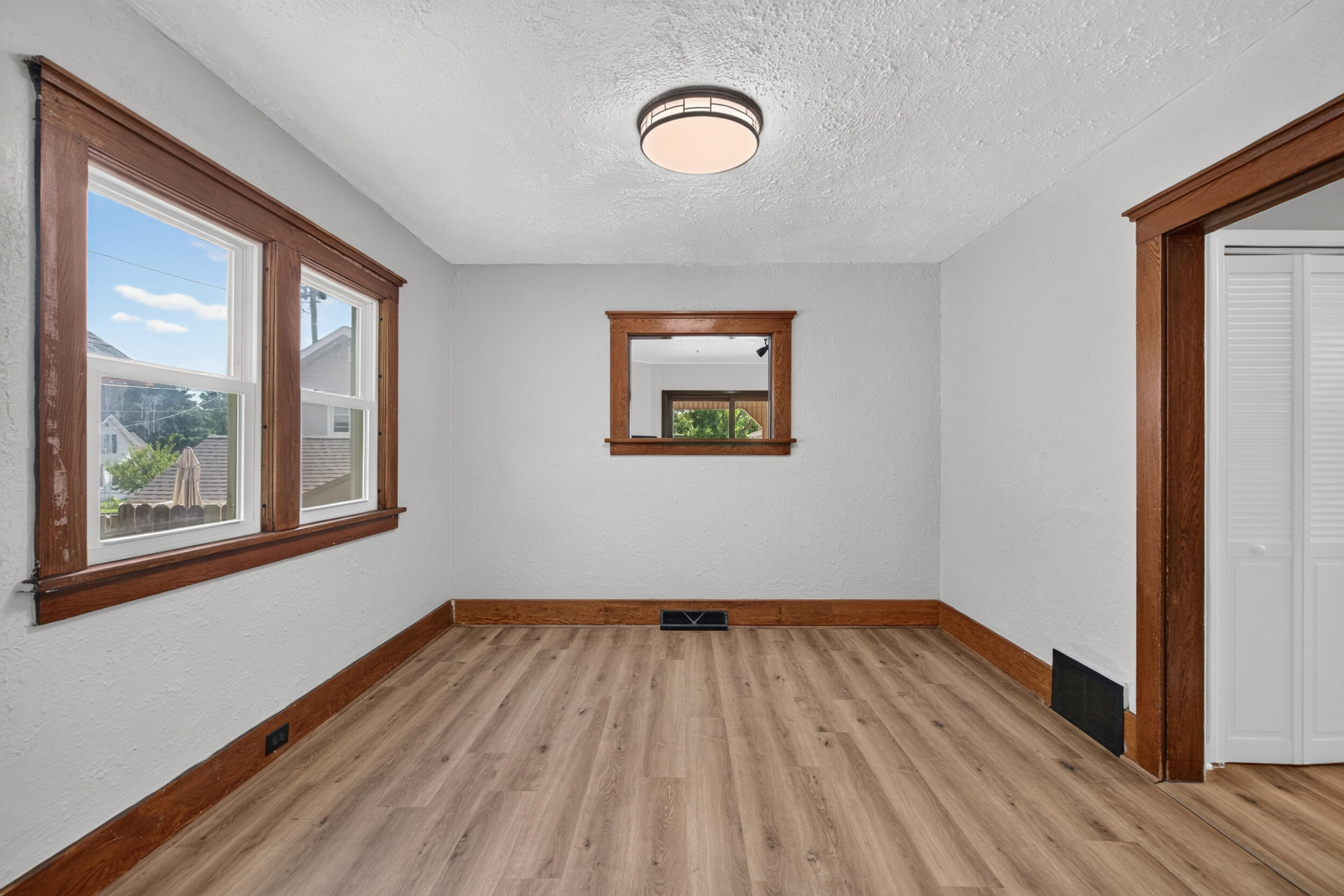 311 Gilbert Street Jackson, MI 49201 - Photo 12 of 50 13_311 gilbert st jackson mi - 00019