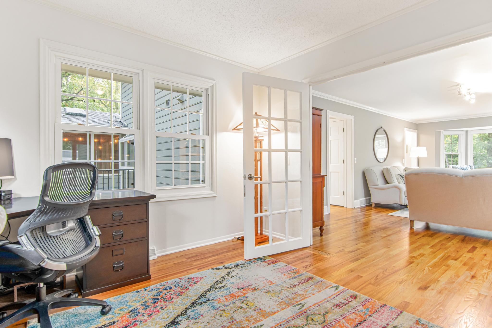 1911 Smith Circle Minnetonka, MN 55391 - Photo 11 of 31