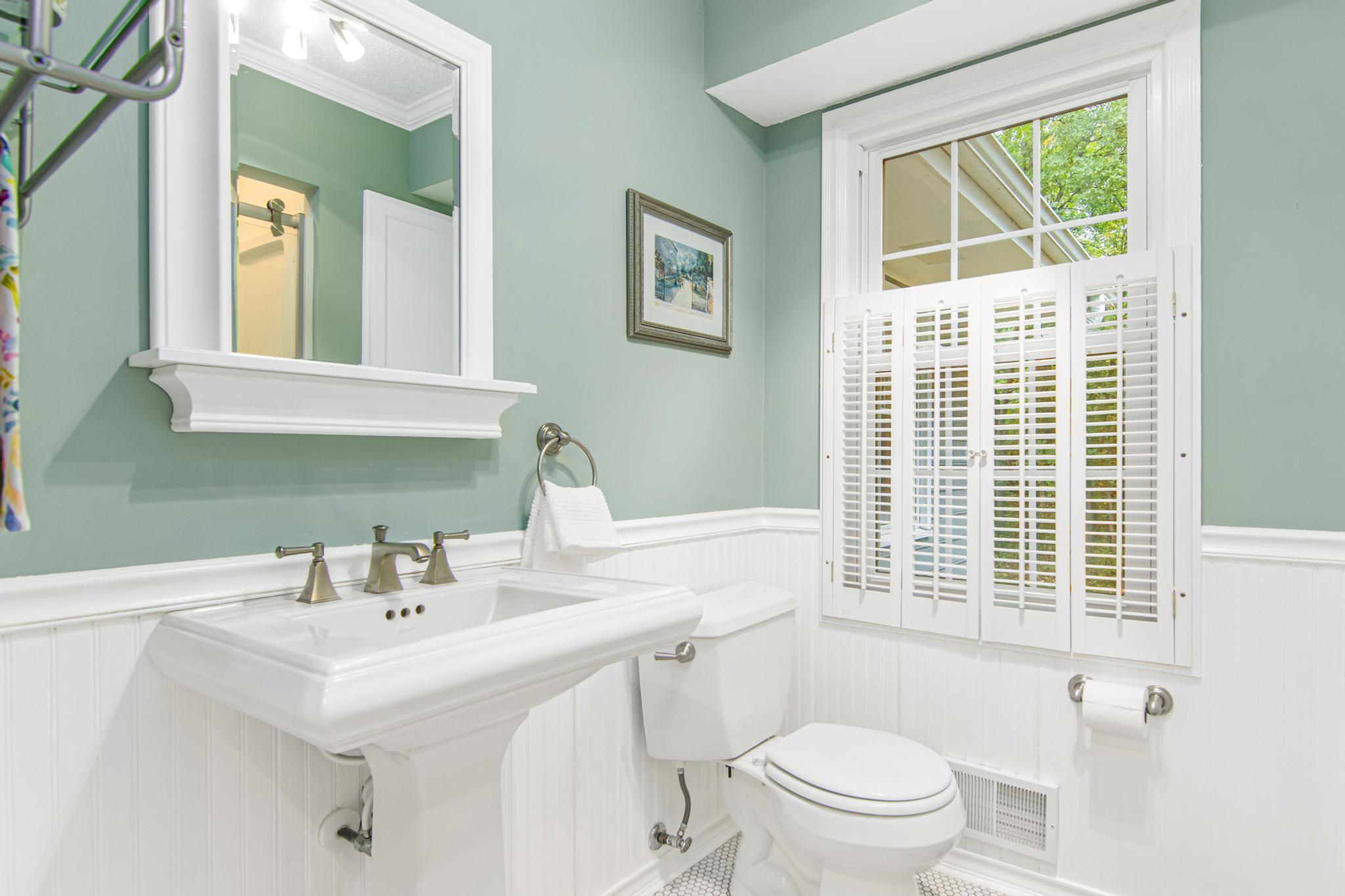 1911 Smith Circle Minnetonka, MN 55391 - Photo 14 of 31