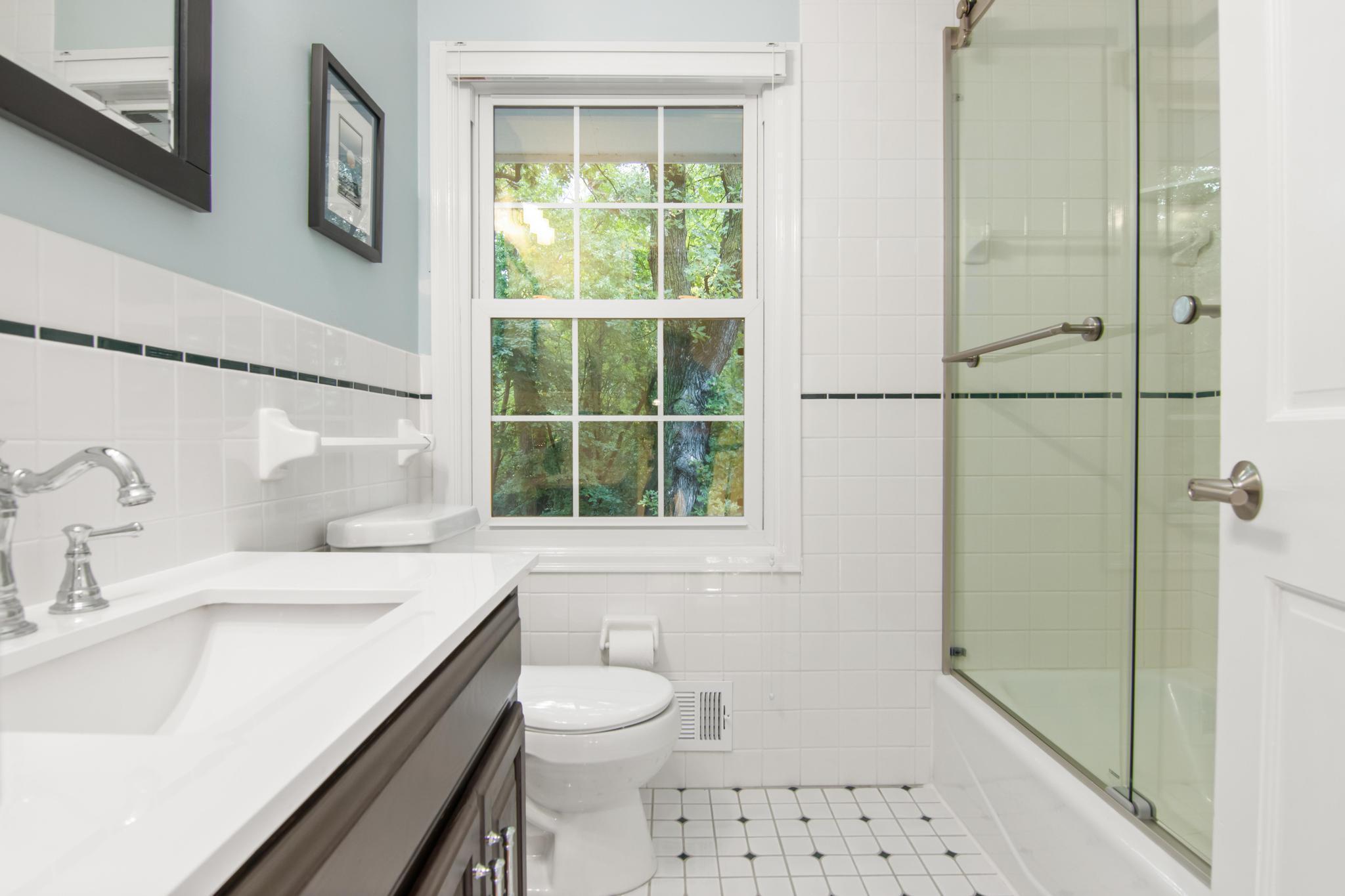 1911 Smith Circle Minnetonka, MN 55391 - Photo 23 of 31