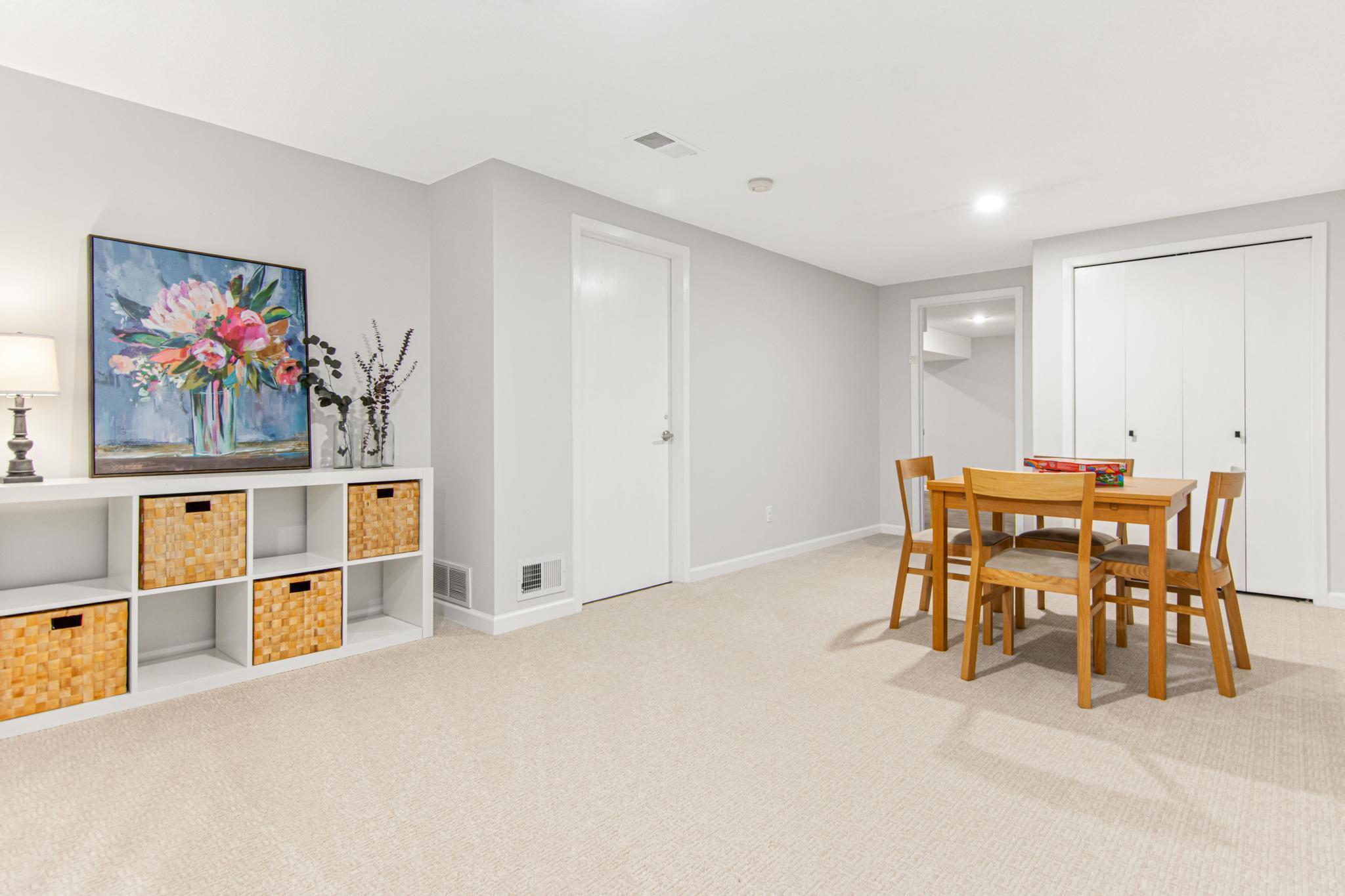 1911 Smith Circle Minnetonka, MN 55391 - Photo 25 of 31