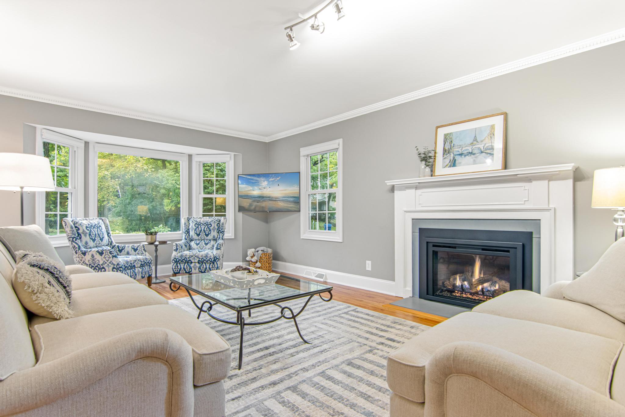 1911 Smith Circle Minnetonka, MN 55391 - Photo 7 of 31