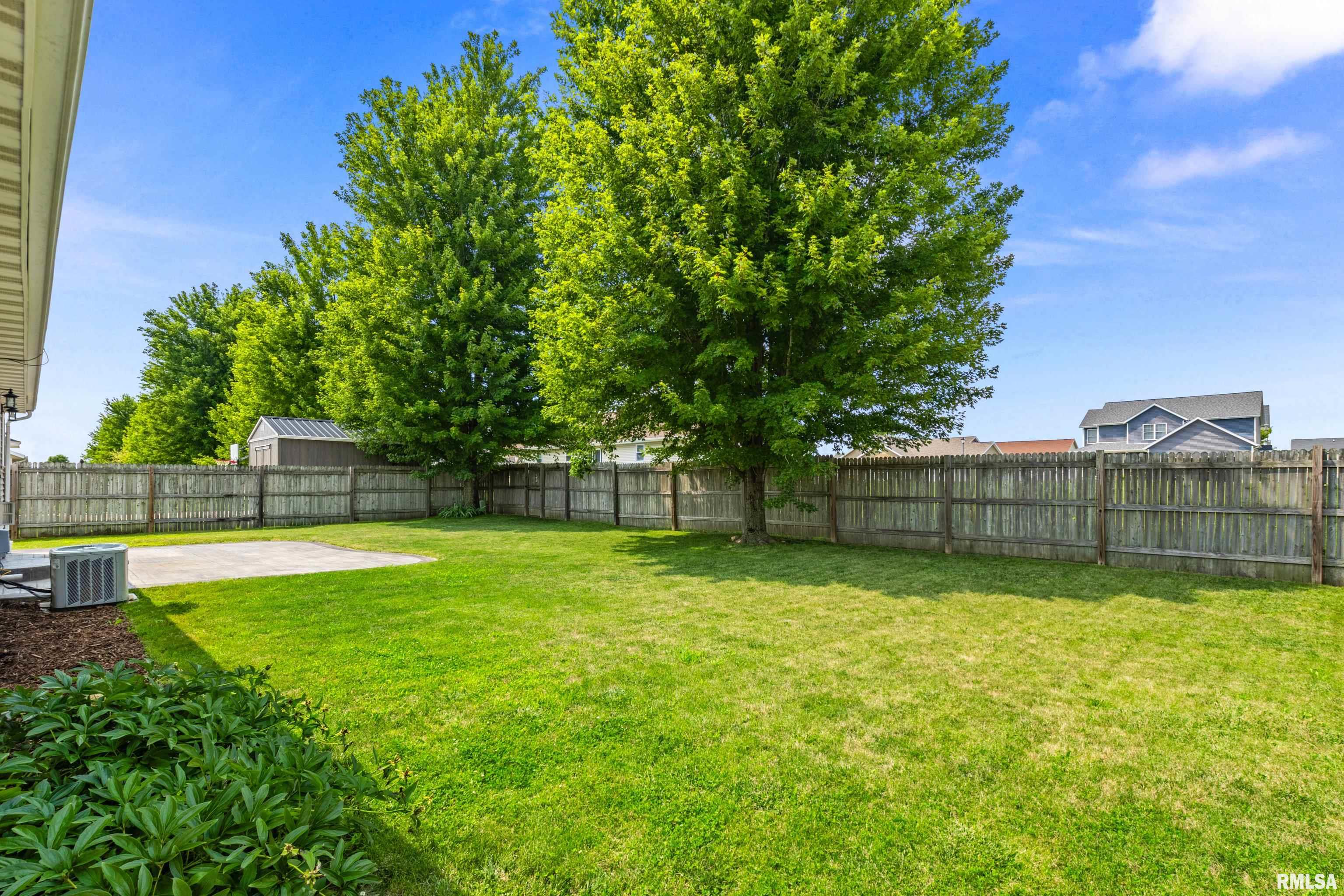 503 Park Trail Road Mackinaw, IL 61755 - Photo 3 of 35