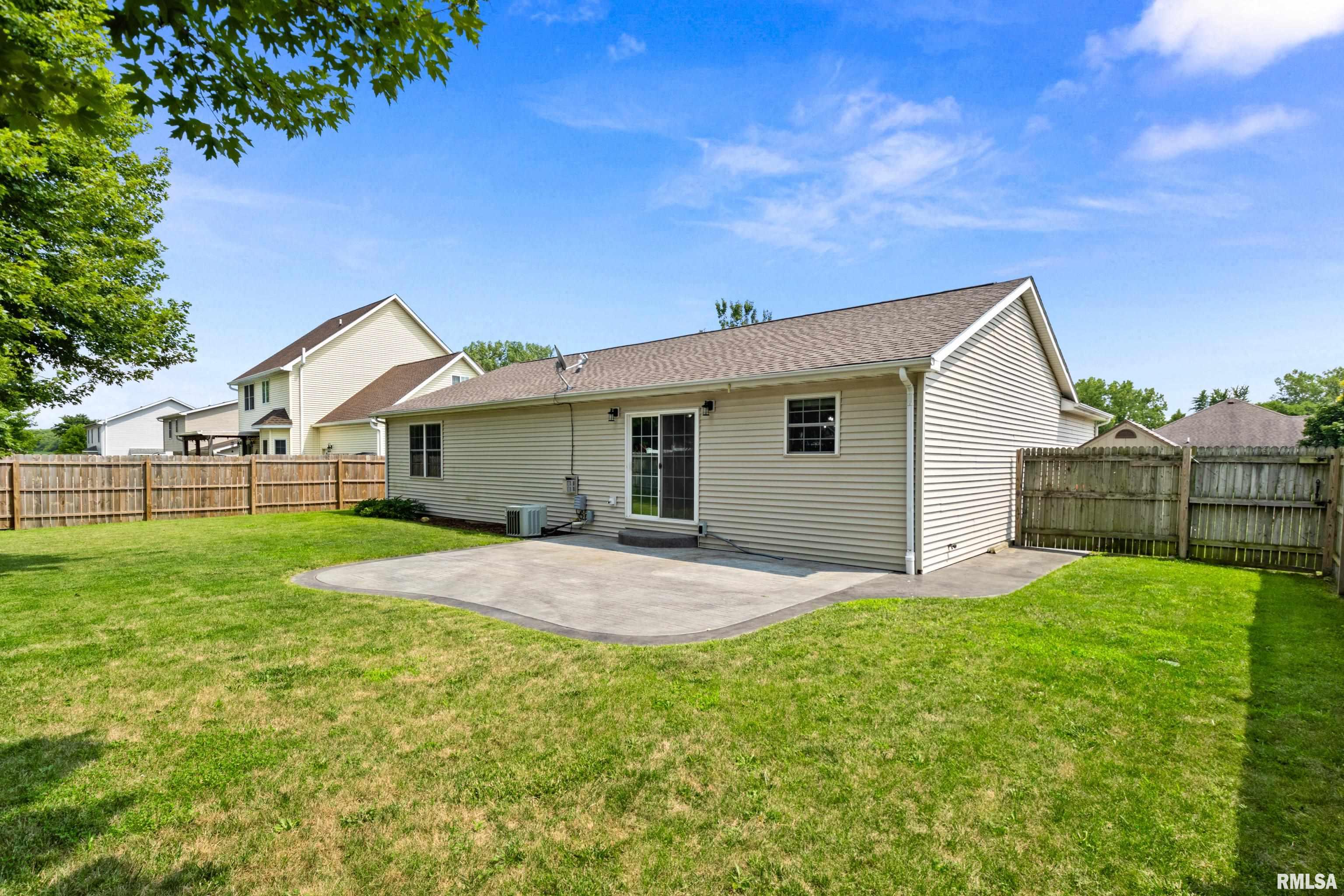 503 Park Trail Road Mackinaw, IL 61755 - Photo 6 of 35