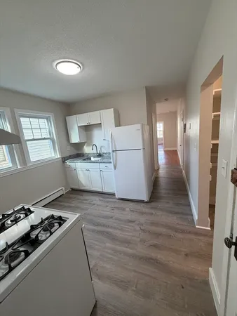 $2,225 | 87 Webster Street, Unit 1, Haverhill, MA 01830