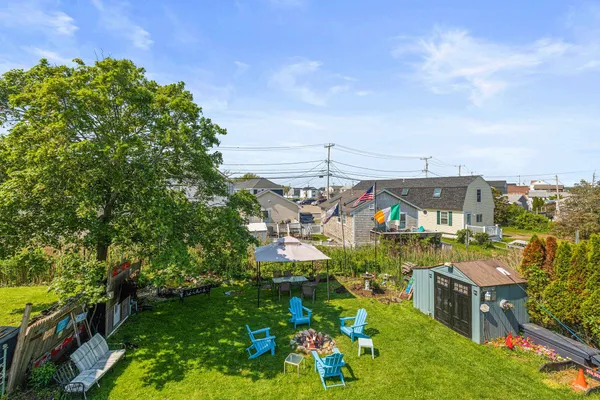 $635,000 | 29 Nudd Avenue, Unit A, Hampton, NH 03842