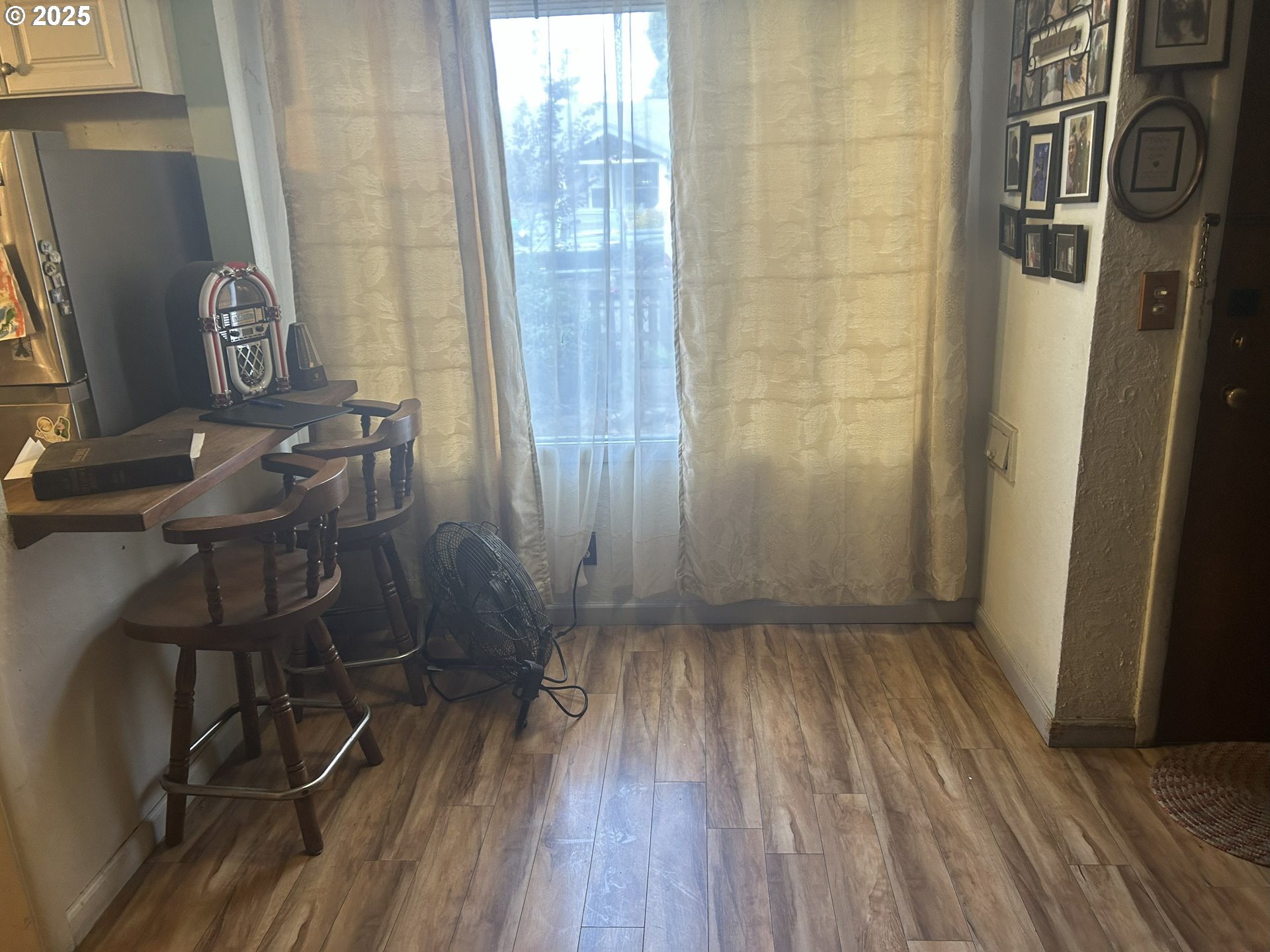 8054 Southeast Reedway Street Portland, OR 97206 - Photo 6 of 16