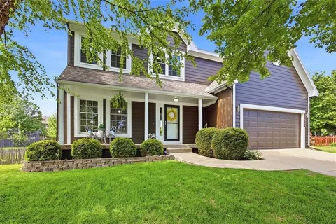 $490,000 | 13975 West 148th Street, Olathe, KS 66062