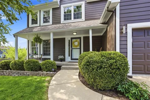 $490,000 | 13975 West 148th Street, Olathe, KS 66062