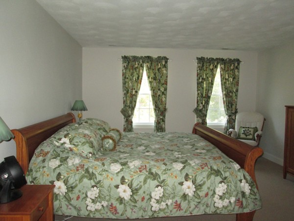 39 Parsons Hill Road Wenham, MA 01984 - Photo 8 of 12 Gallery Image 8