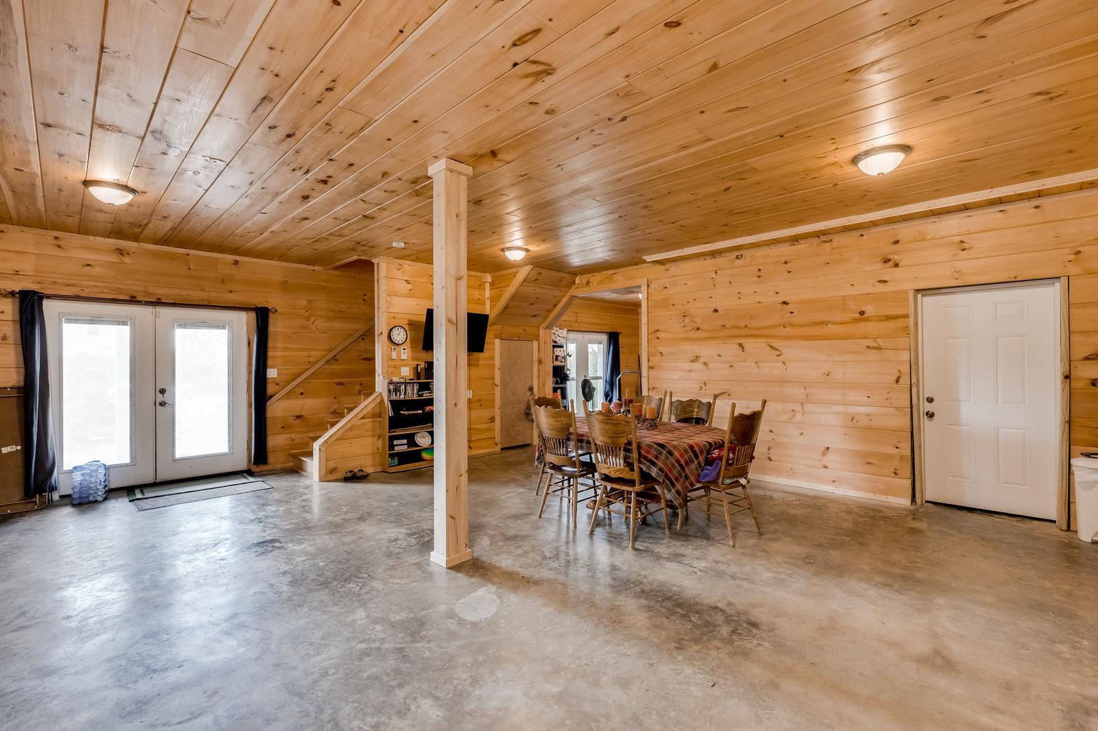 446 Overhead Bridge Road Hampshire, TN 38461 - Photo 11 of 30 Gallery Image 11