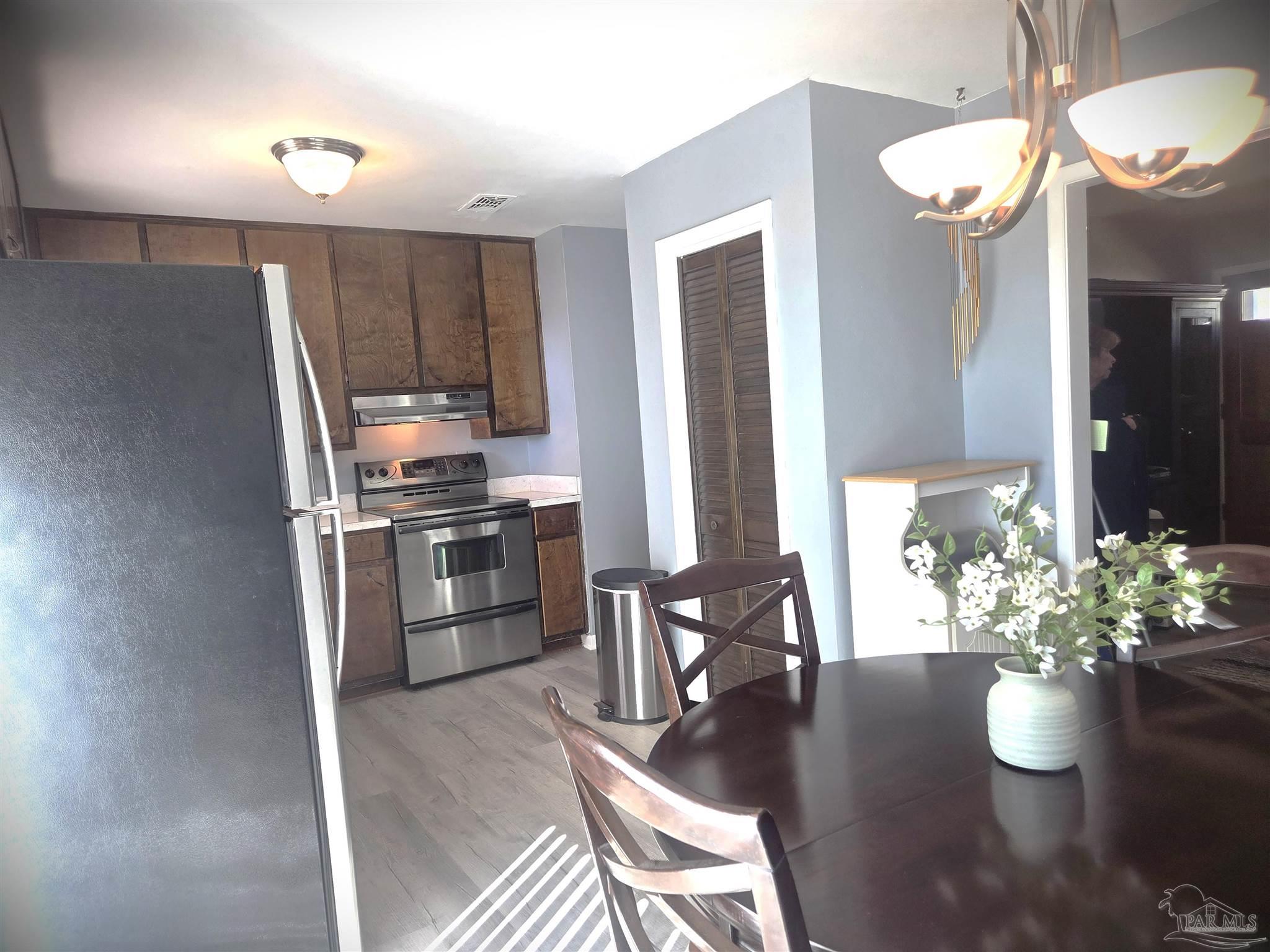 1201 Belair Road Pensacola, FL 32505 - Photo 6 of 29