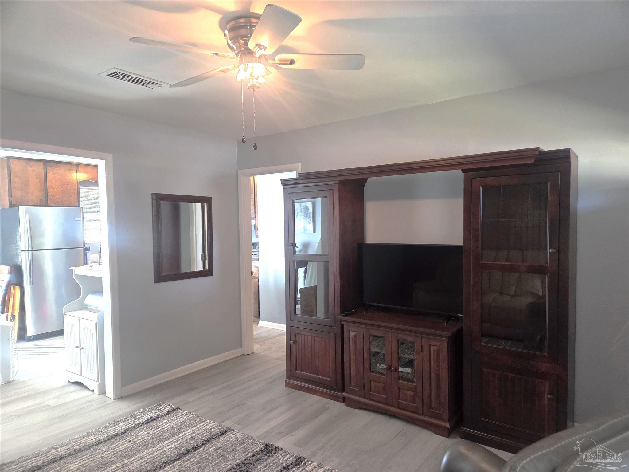 1201 Belair Road Pensacola, FL 32505 - Photo 8 of 29