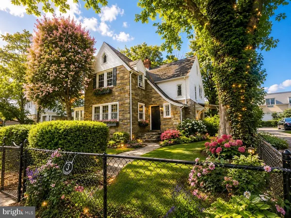 $305,000 | 3 East Providence Road, Lansdowne, PA 19050