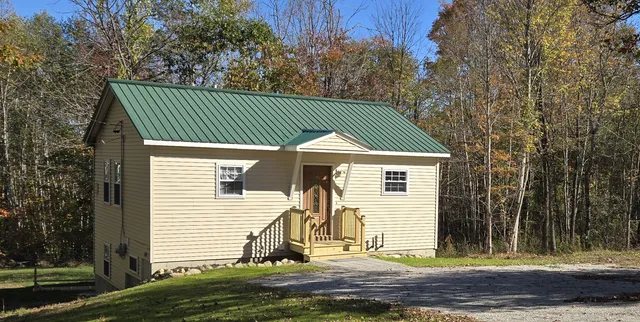 $299,000 | 31 Sodom Road, Hebron, ME 04238