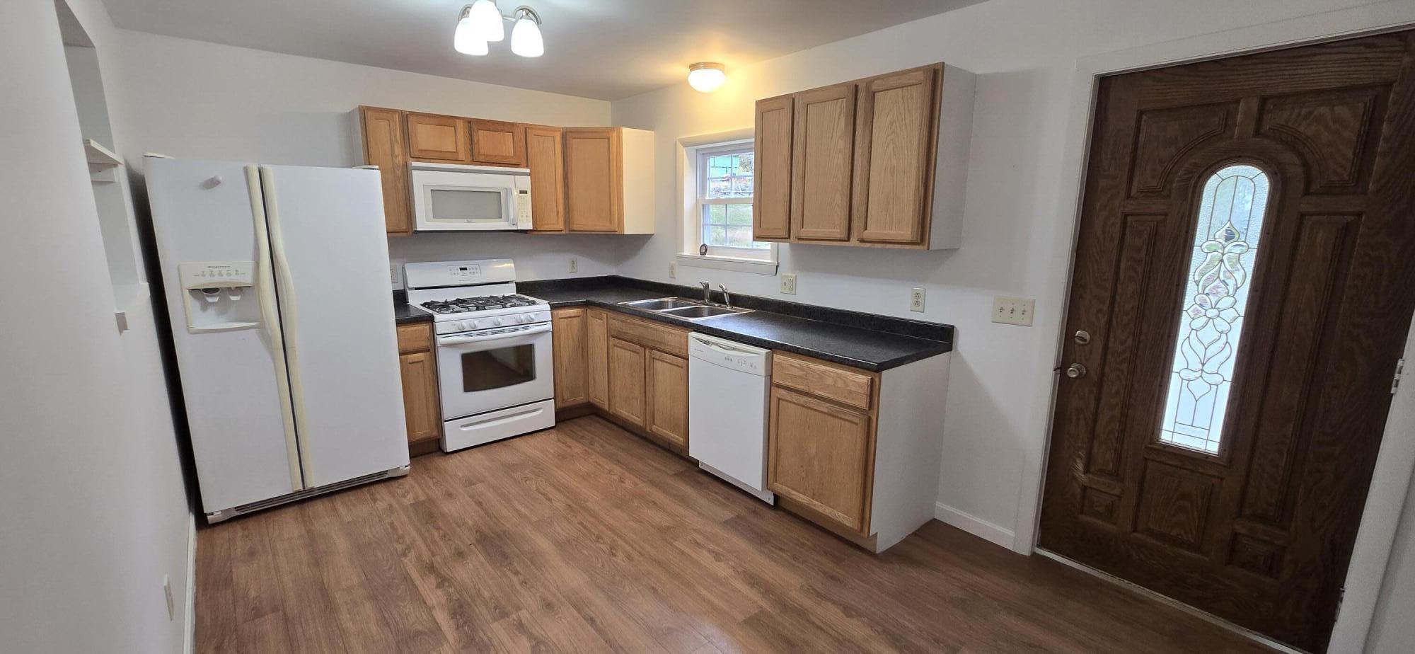 31 Sodom Road Hebron, ME 04238 - Photo 8 of 19 kitchen