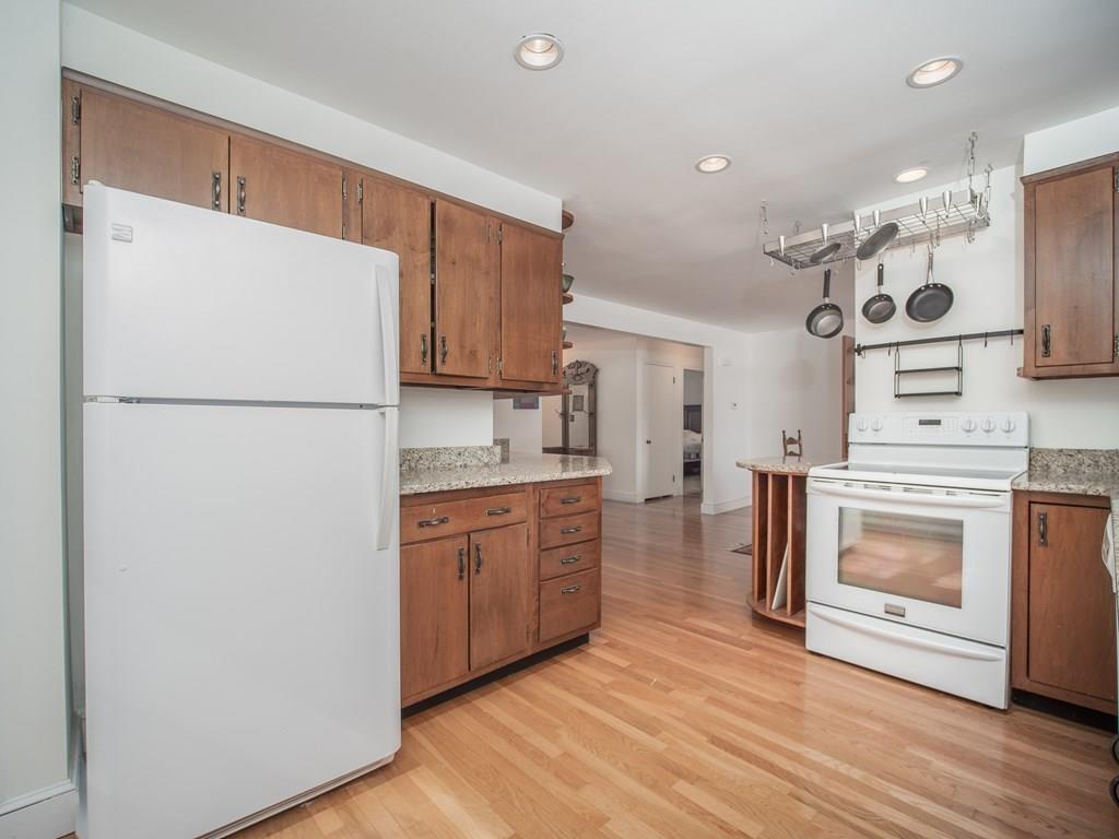 76 Banner Road Gardner, MA 01440 - Photo 10 of 42