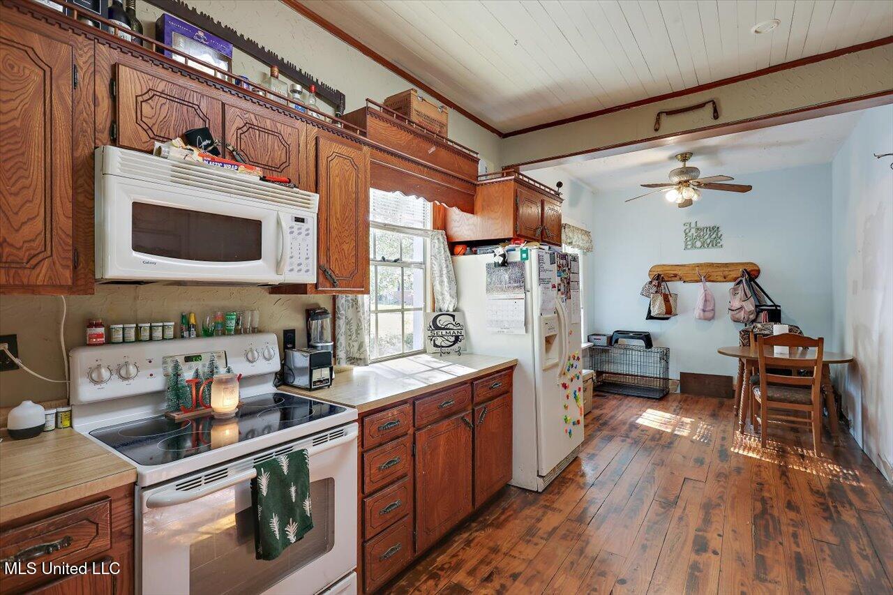 906 North Bennett Street Crystal Springs, MS 39059 - Photo 12 of 35 12-906 N Bennett St