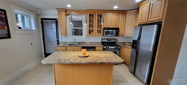 $254,999 | 7570 Byron Place, Unit 1E, Clayton, MO 63105