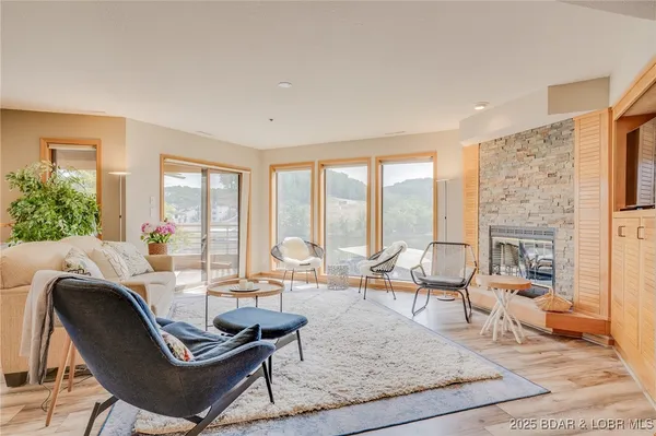 $345,000 | 120 Cedar Court, Unit 1A, Lake Ozark, MO 65049