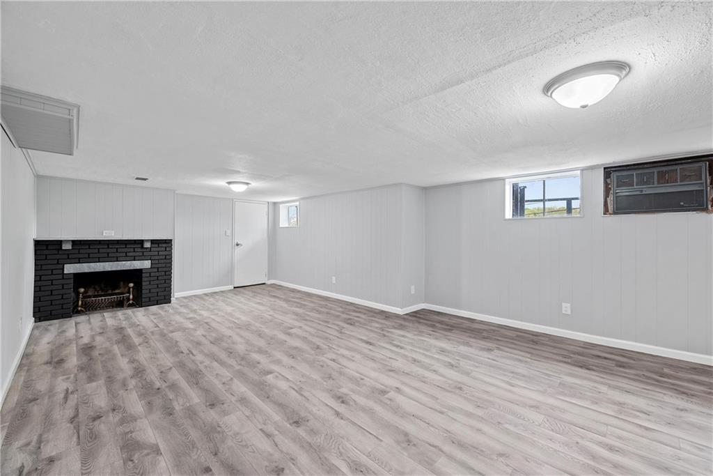 103 Long Road Pittsburgh, PA 15235 - Photo 14 of 17 Gallery Image 14