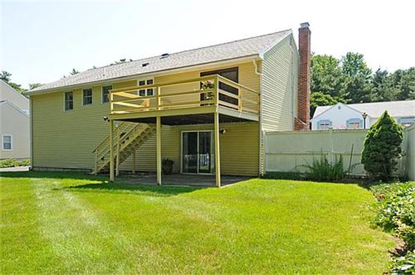 29 Mary Chilton Road Needham, MA 02492 - Photo 5 of 21